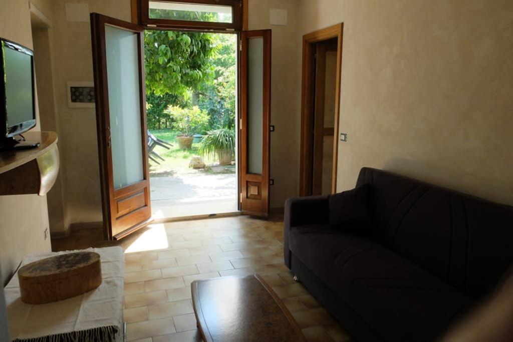 La Casina Di Bruna Mommio Buitenkant foto